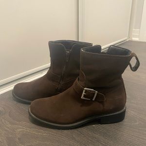 Cougar waterproof boots - brown- size 8/8.5